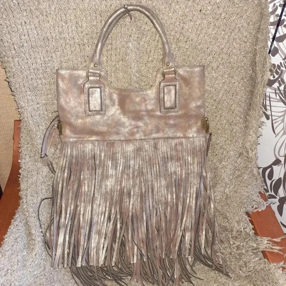 ALDO-Vegan Metallic Taupe Leather-Fringe-BOHO-Foldover Xbody/Handbag-Bag Charms - Picture 3 of 7
